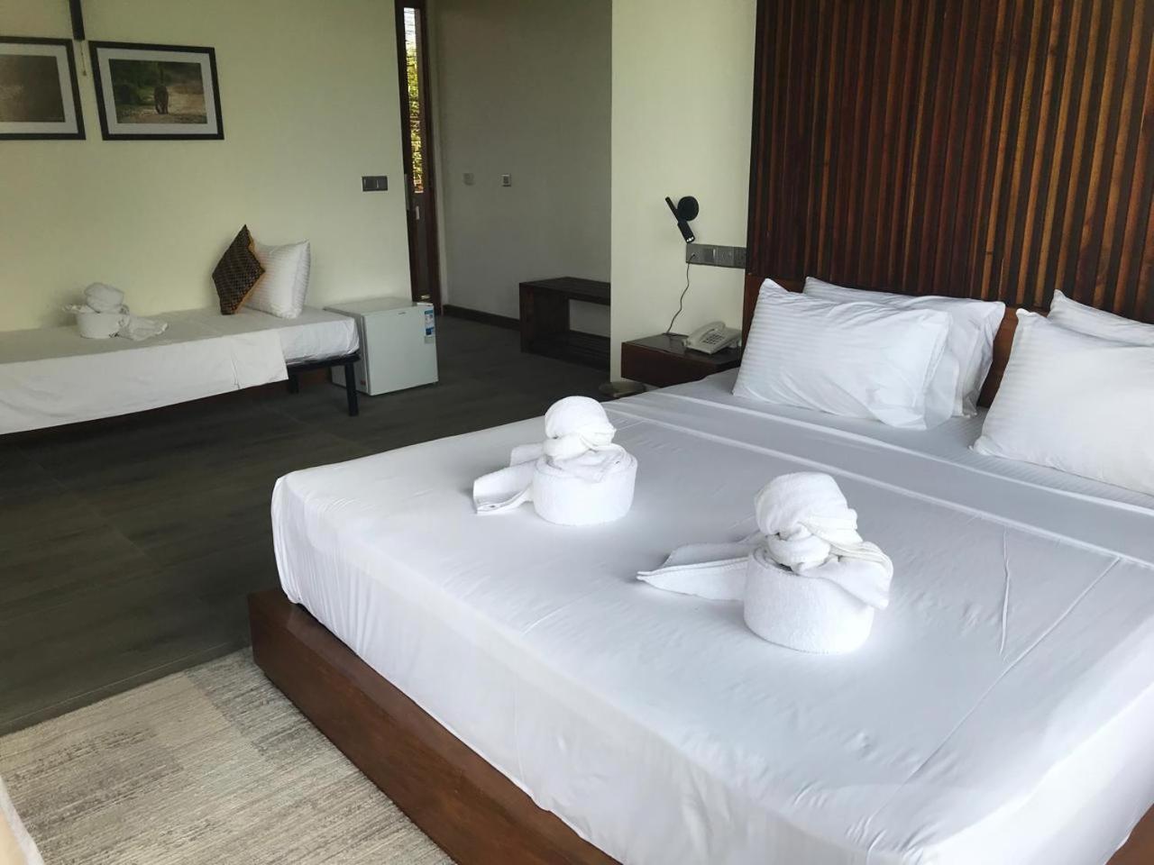 Thimbiri Wewa Resort Wilpattu Exterior foto
