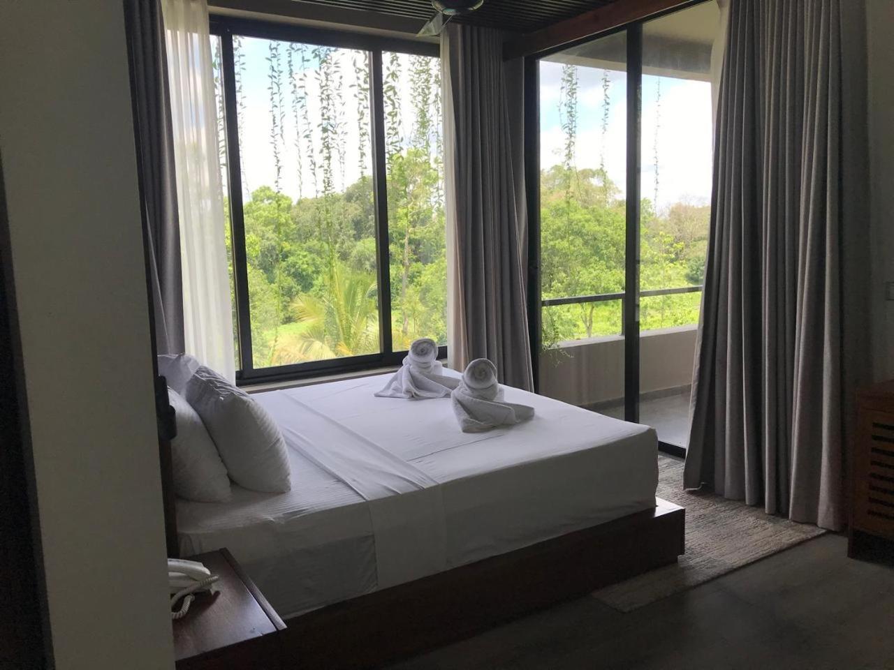 Thimbiri Wewa Resort Wilpattu Exterior foto